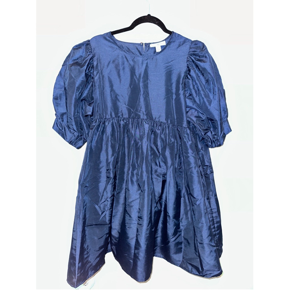 Kiki Vargas Blue Dress